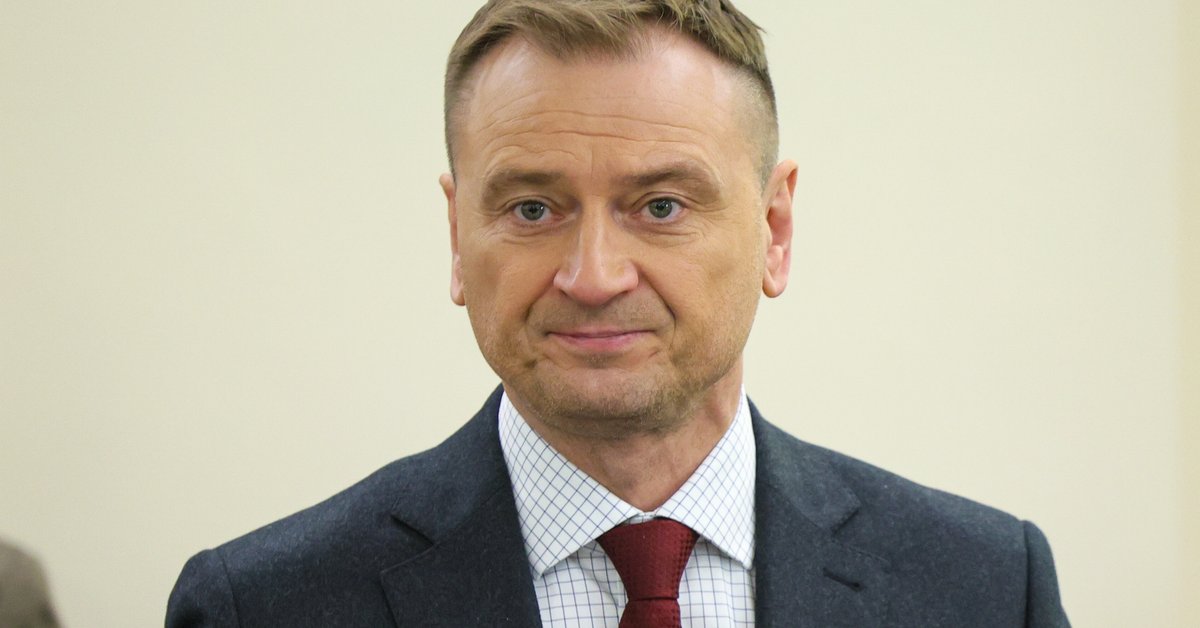 Z ojcem też kłóci się o politykę. Nazywa go "pisowcem"