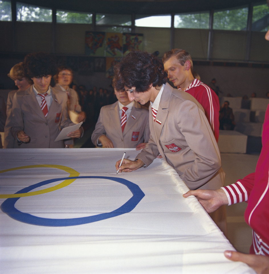 Przy okazji igrzysk olimpijskich w Londynie w 2012 roku doszło do spotkania dwóch królowych. Monarchini Imperium Brytyjskiego Elżbieta II przyjęła w pałacu Buckingham polską królową bieżni.