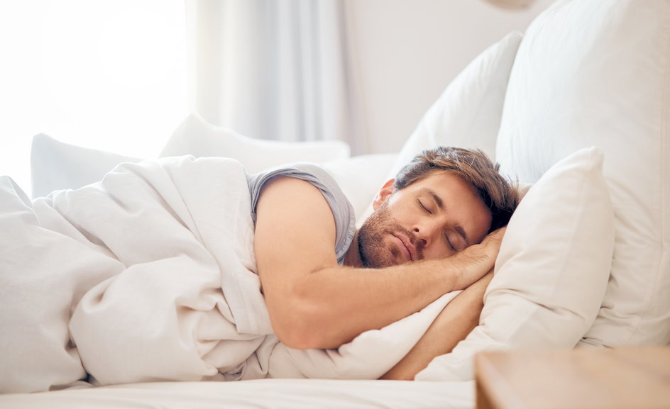 Poznaj fazy snu i to, jak sen ma wpływ na nasz organizm
