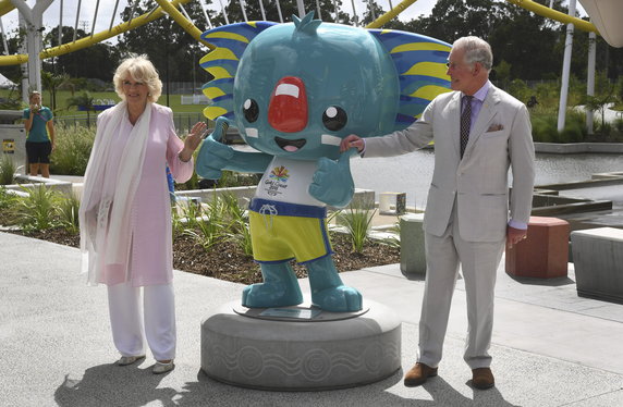 epa06646414 - AUSTRALIA BRITAIN ROYAL TOUR AUSTRALIA (Prince Charles, Prince of Wales and Camilla, Duchess of Cornwall at Gold Coast Commonwealth Games)