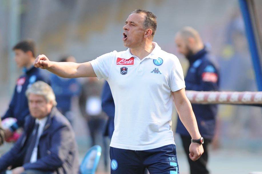 Francesco Calzona jako drugi trener Napoli (10 kwietnia 2016 r.)