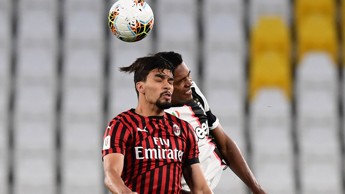 Lucas Paqueta (AC Milan) i Alex Sandro (Juventus Turyn)