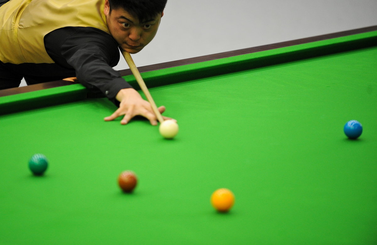 Liang Wenbo