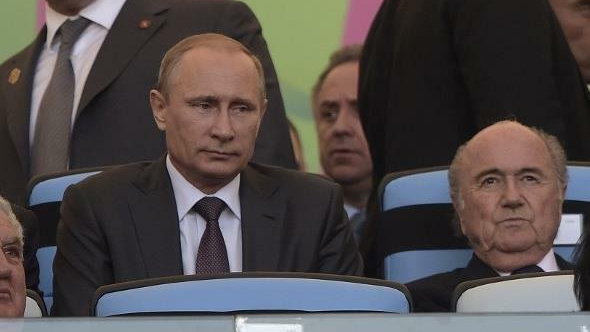 Władimir Putin i Sepp Blatter podczas finału MŚ 2014