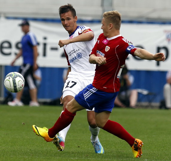 PIŁKA NOŻNA LIGA POLSKA GÓRNIK ZABRZE PIAST GLIWICE