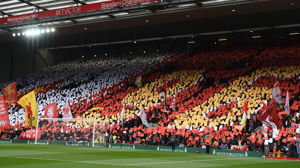 Minuta ciszy podczas niedzielnego meczu Liverpool – Chelsea