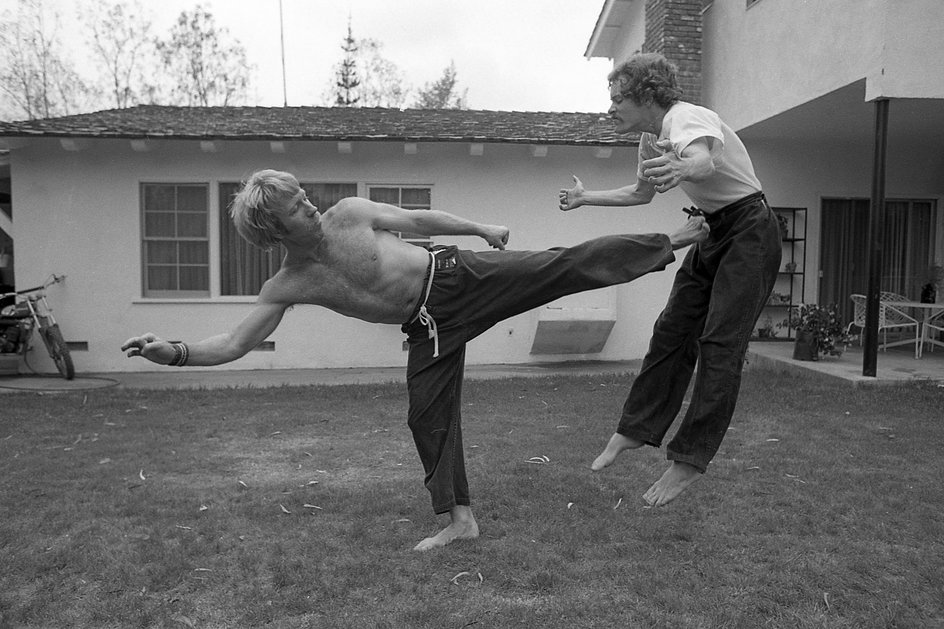 Chuck Norris podczas treningu karate w 1978 r. w Los Angeles