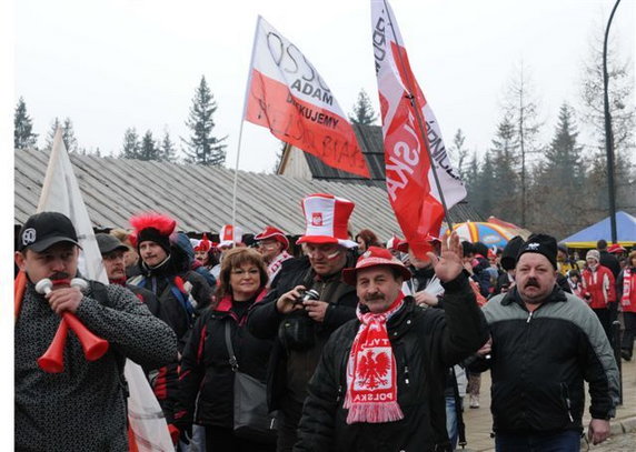 Kibice na pożegnaniu Adama Małysza