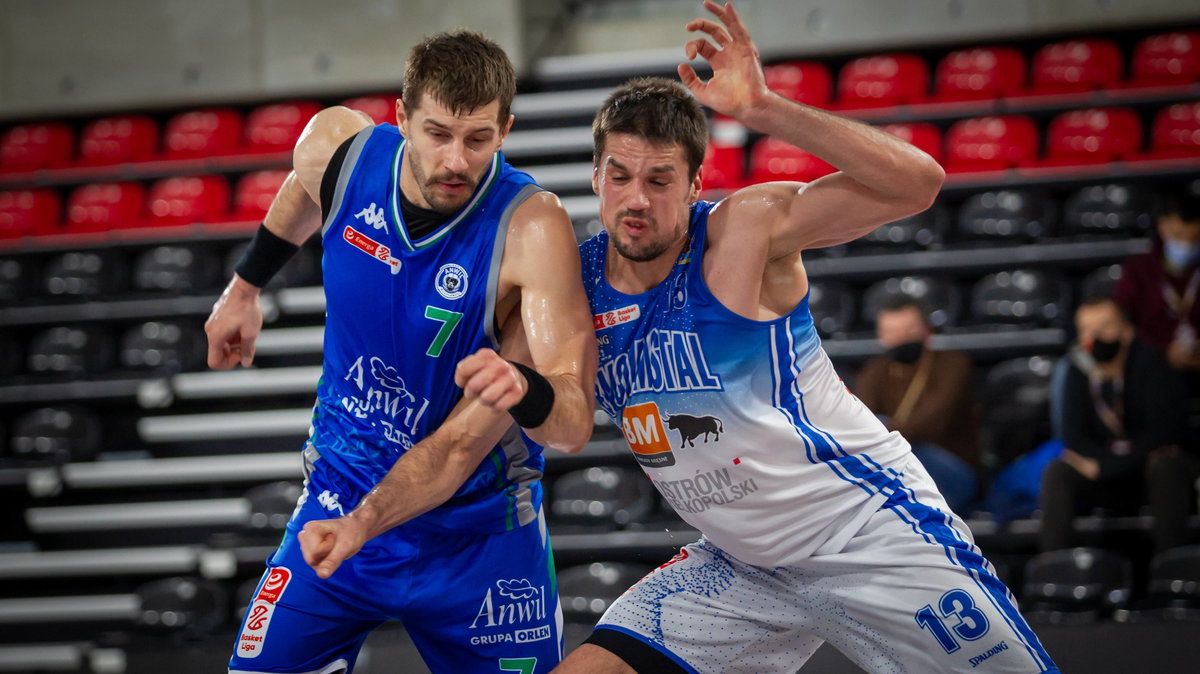 Krzysztof Sulima (Anwil) i Josip Sobin (Arged BMSlam Stal)