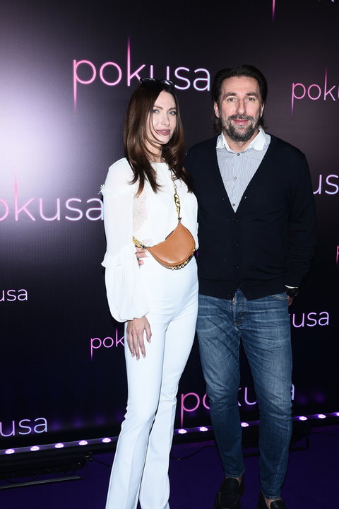 Tomasz Iwan i Karolina Woźniak na premierze filmu "Pokusa"