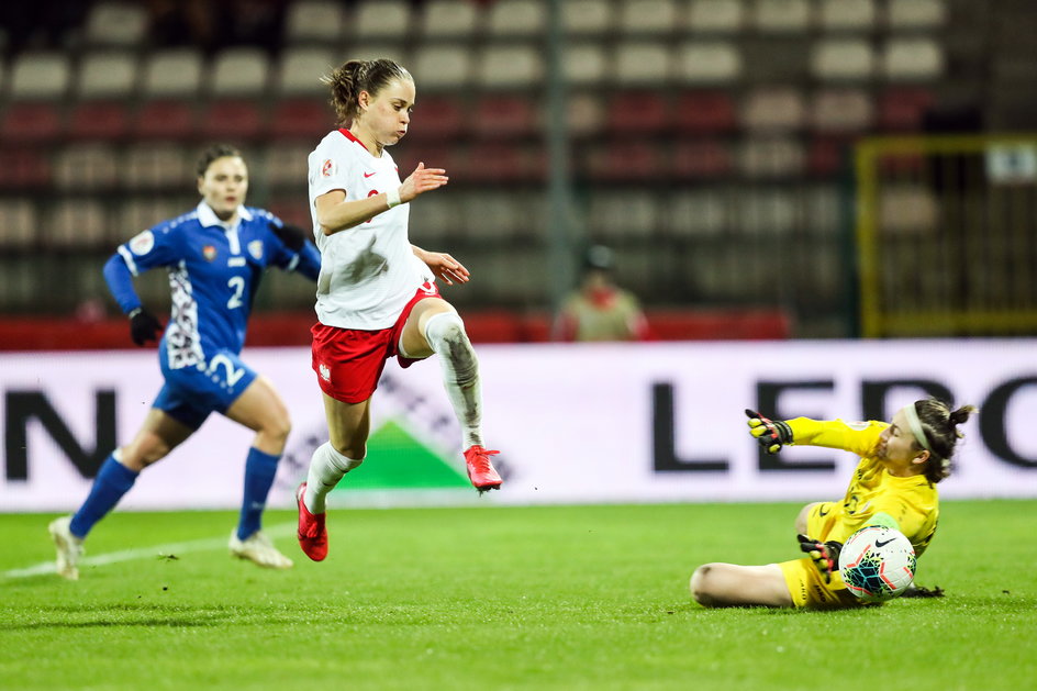 Ewa Pajor podczas marcowego spotkania reprezentacji Polski z Mołdawią (5:0). Strzeliła w nim trzy gole