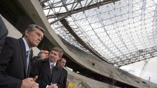 FBL-EURO-2012-UKR-POL-YUSHCHENKO