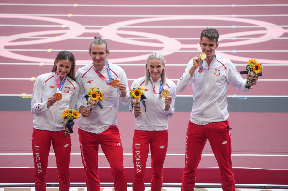 Sztafera 4x400 m: Natalia Kaczmarek, Justyna Święty-Ersetic, Karol Zalewski, Kajetan Duszyński