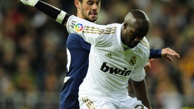 Lassana Diarra (z prawej)