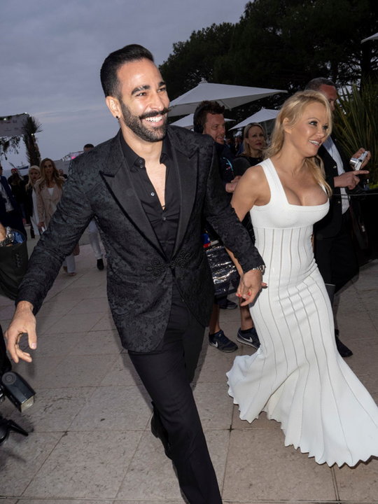 Pamela Anderson i Adil Rami