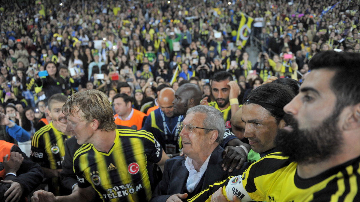 FBL-TUR-FENERBAHCE-CAYKUR