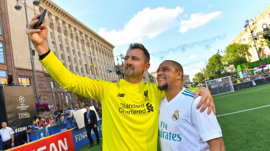 Jerzy Dudek i Roberto Carlos