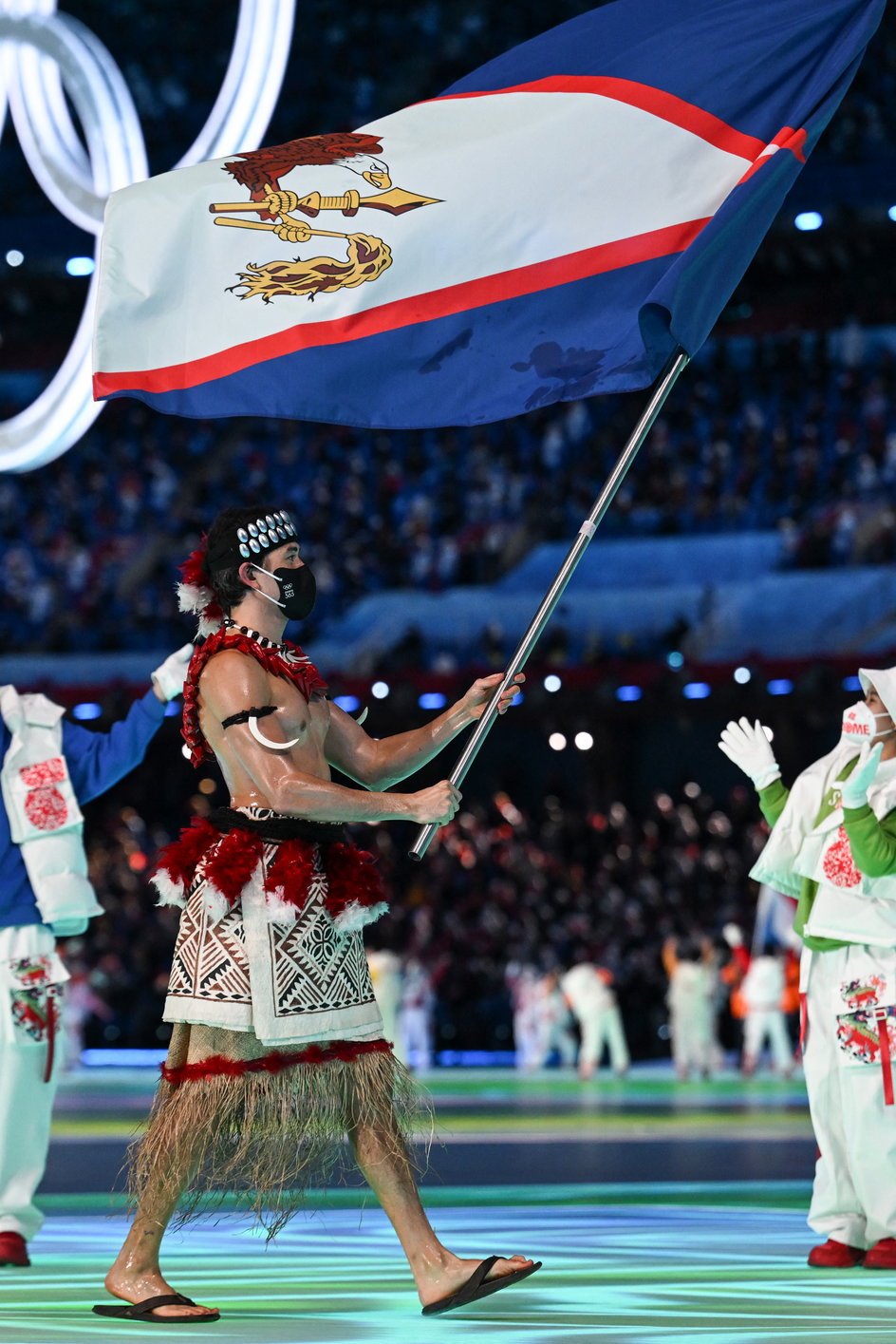 Nathan Crumpton z Samoa Amerykańskiego na ceremonii otwarcia igrzysk olimpijskich w Pekinie