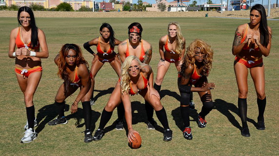 Ashley Brasil #12, Tiffiany Howard #16, RaeDeen Callaway #1, Danika Brace (front) #8, Sindy Cummings #7, Kelly Campbell #3, LaRonda Kelly #2 and La Chelle Foreman #13