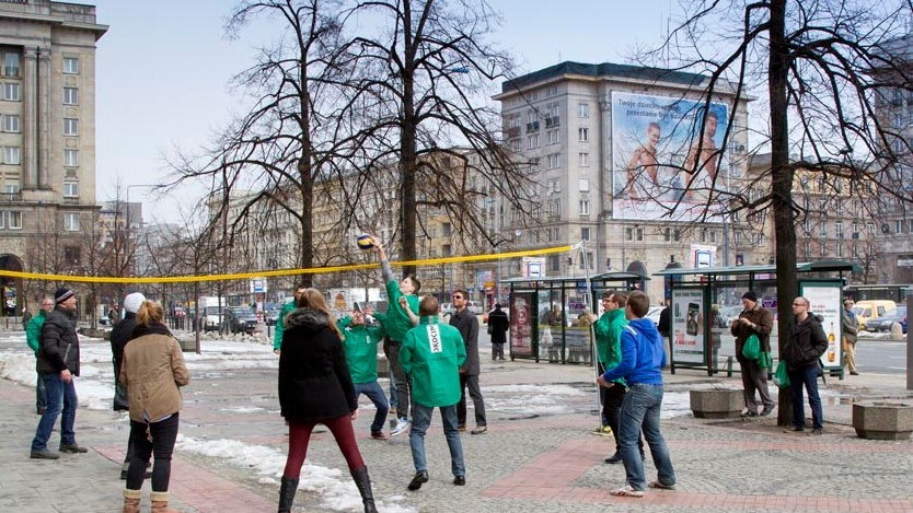 Polacy kochają siatkówkę