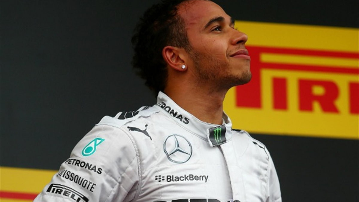 Hamilton: czy Pirelli coś zrobi z oponami?