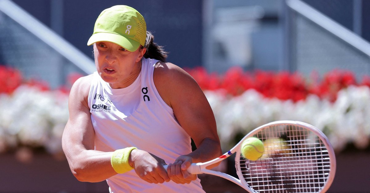 Iga Świątek-Linda Noskova. Gdzie oglądać za darmo i na żywo?