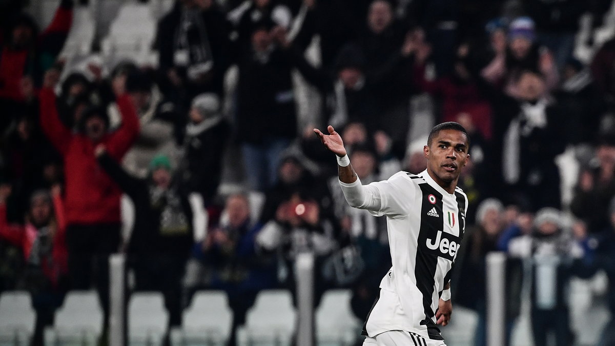 Douglas Costa