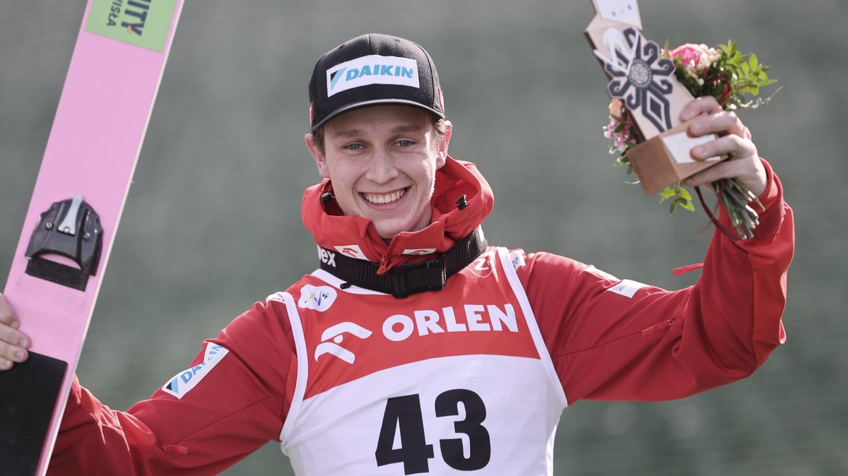 Paweł Wasek celebrating his victory