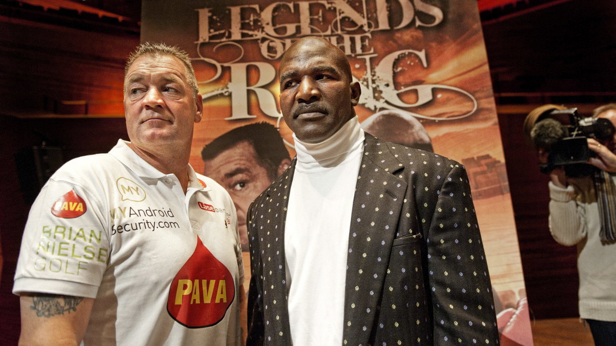 Evander Holyfield (p) i Dane Brian Nielsen