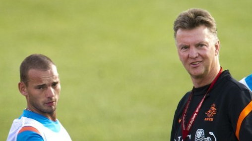 Wesley Sneijder (L) i Louis van Gaal (P)