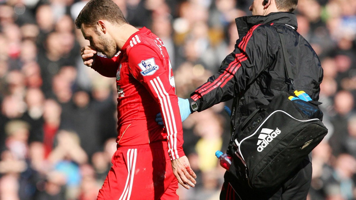 Fabio Aurelio (L)