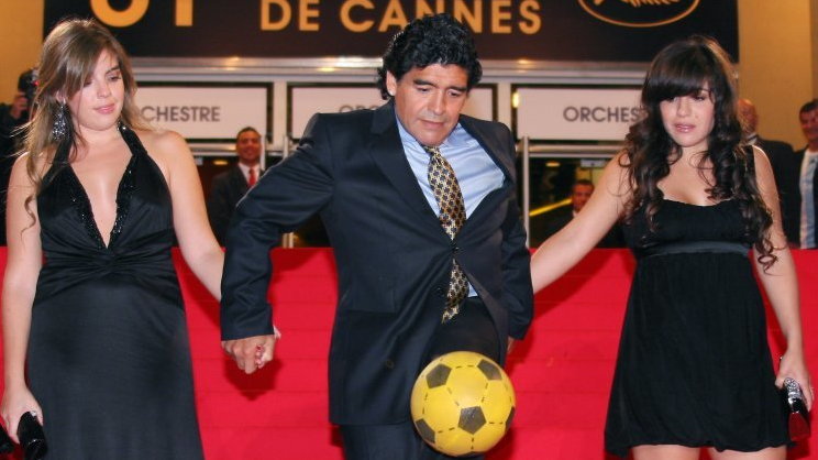 Dalma Maradona (z lewej), Diego Maradona i Giannina Maradona