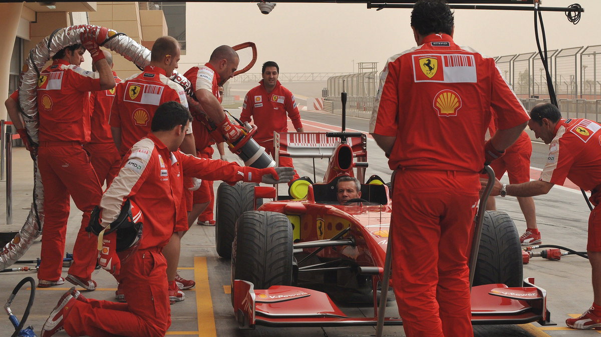 BAHRAIN F1 FERRARI