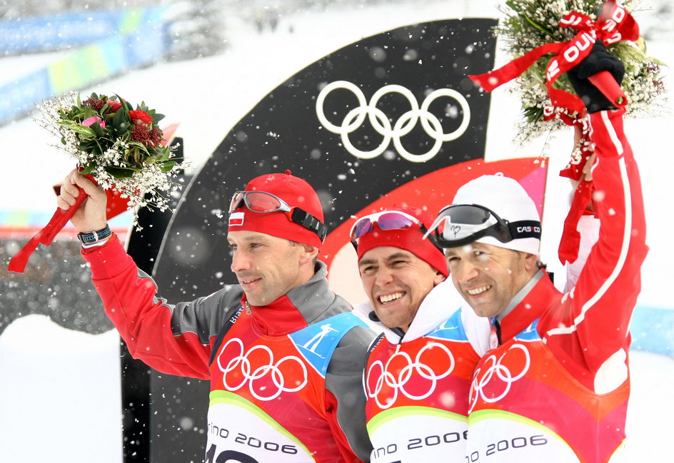 W Turynie (2006) srebrny medalista Sikora stał na olimpijskim podium razem z Michaelem Greisem (złoto) i Ole Einarem Bjoerndalenem (brąz). Największy sukces w karierze wywalczył w biegu ze startu wspólnego.