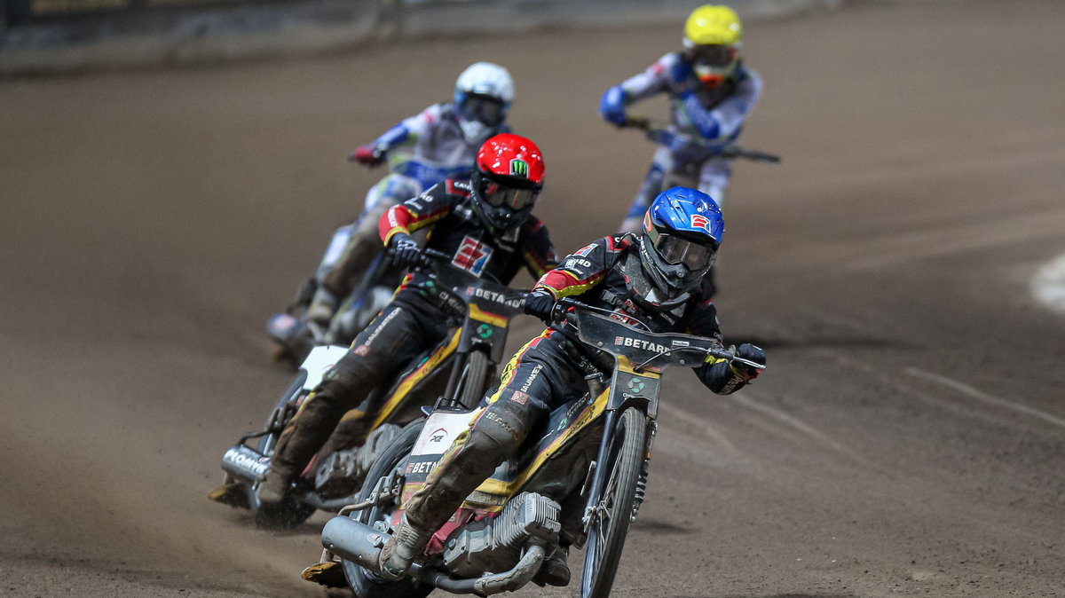 2021.09.26 Wroclaw Zuzel Ekstraliga sezon 2021/2022 Mecz finalowy Betard Sparta Wroclaw - Motor Lublin N/z Gleb Czugunow Tai Woffinden Foto Pawel Jaskolka / PressFocus 2021.09.26 Wroclaw Speedway Polish Ekstraliga season 2021/2022 Final Betard Sparta Wroclaw - Motor Lublin Credit: Pawel Jaskolka / PressFocus