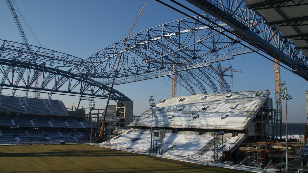 Budowa stadionu w Poznaniu na Euro 2012 (fot. Euro Poznań 2012)