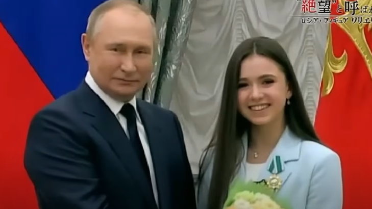 Kamila Walijewa i Władimir Putin