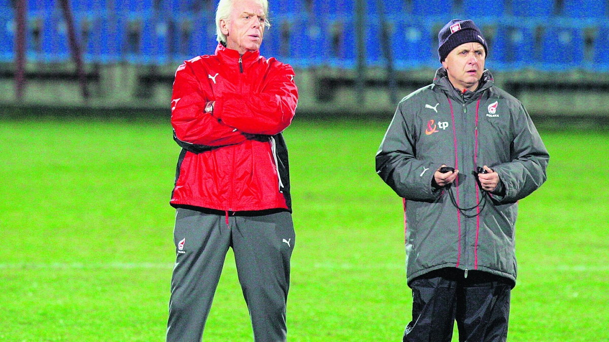 Leo Beenhakker (L) i Bogusław Kaczmarek (P)