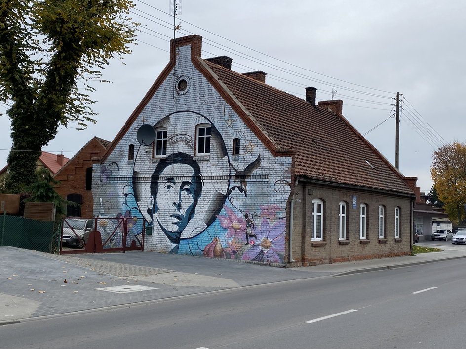 W Starogardzie Gdańskim do dzisiaj stoi dom, w którym urodził się "Kaka"