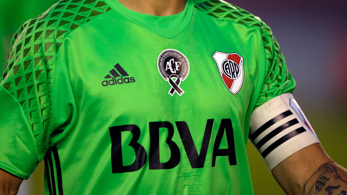 Zespół River Plate złożył hołd drużynie Chapecoense