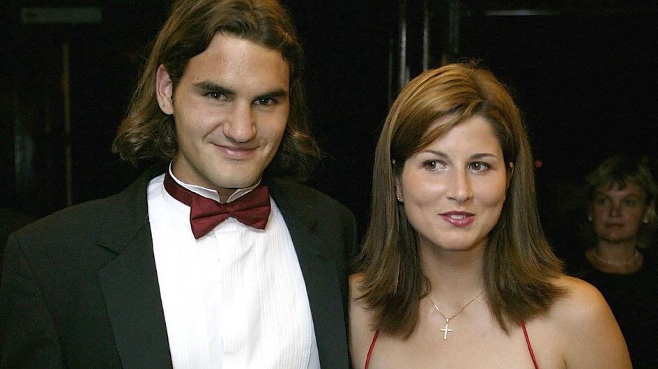 Roger Federer z ukochaną Mirką w 2004 r.