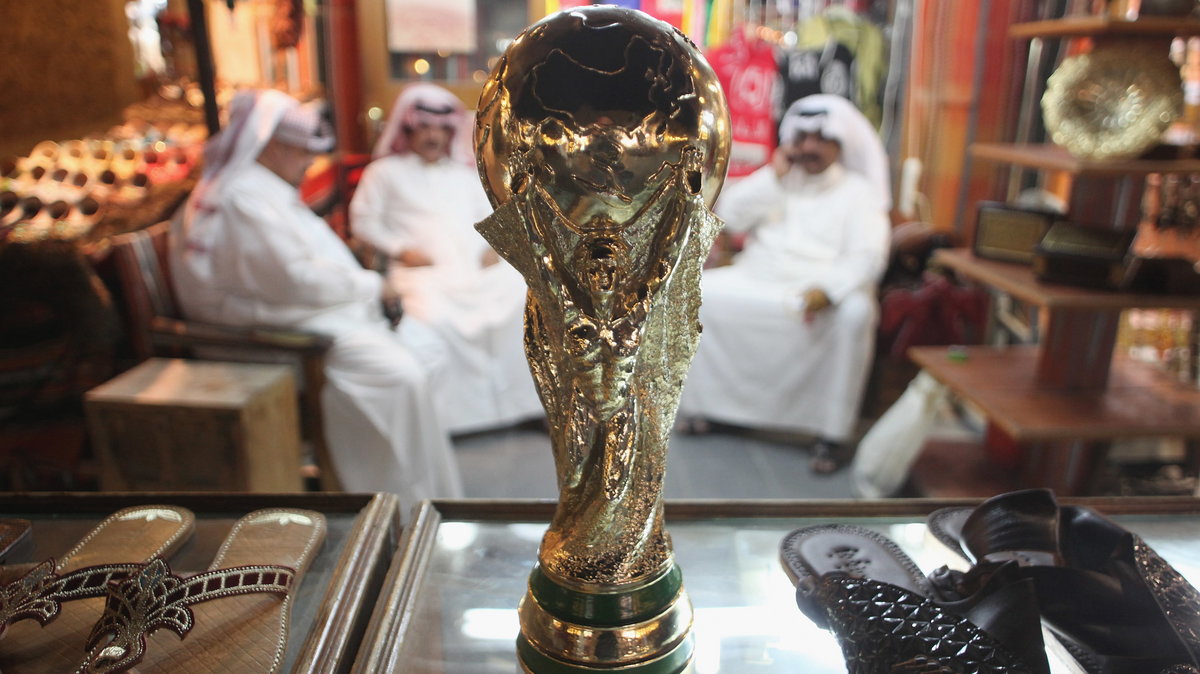 Trofeum za wygraną na mundialu w Katarze