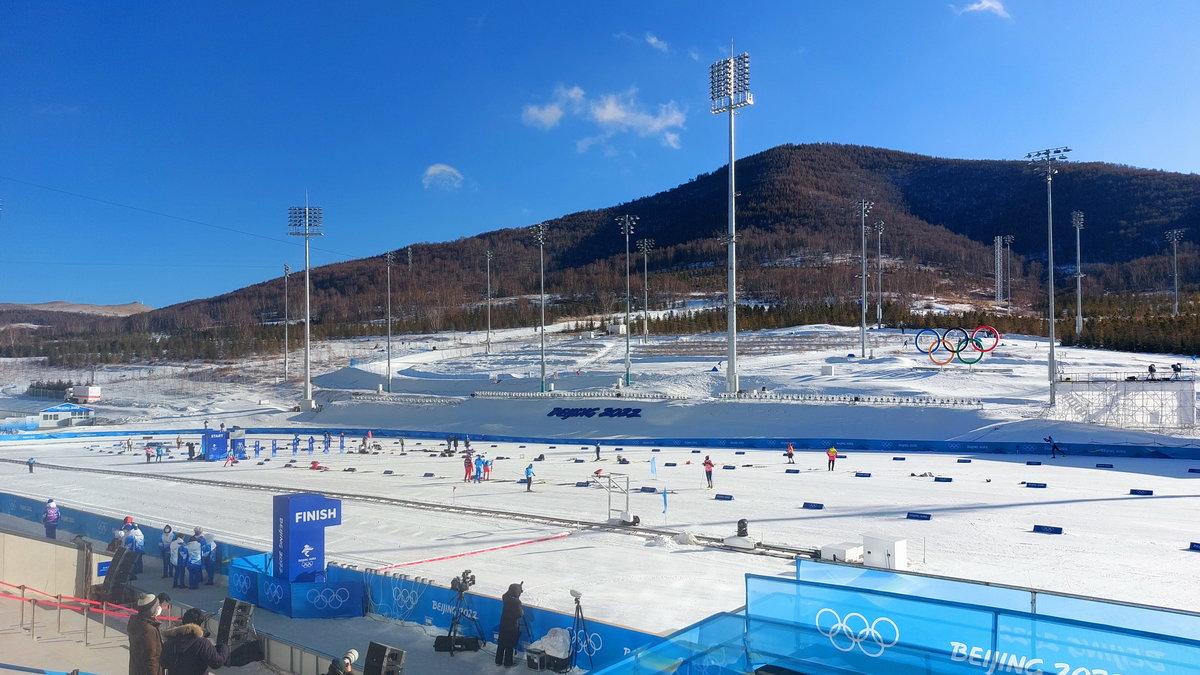 Stadion biegowy w Zhangjiakou i fragmenty tras