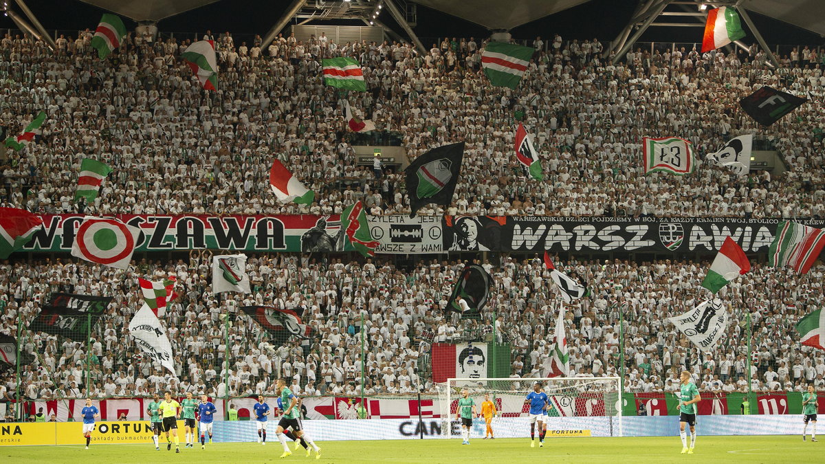 Trybuna północna stadionu Legii, słynna Żyleta