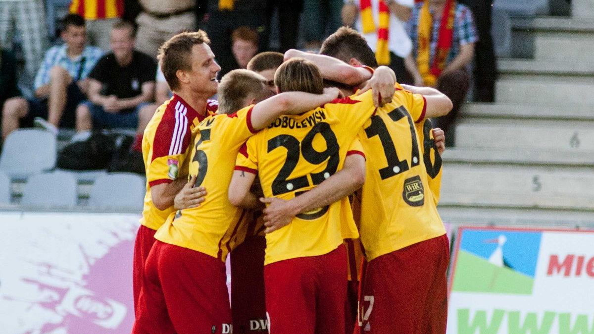 PIŁKARSKA EKSTRAKLASA KORONA KONTRA JAGIELLONIA