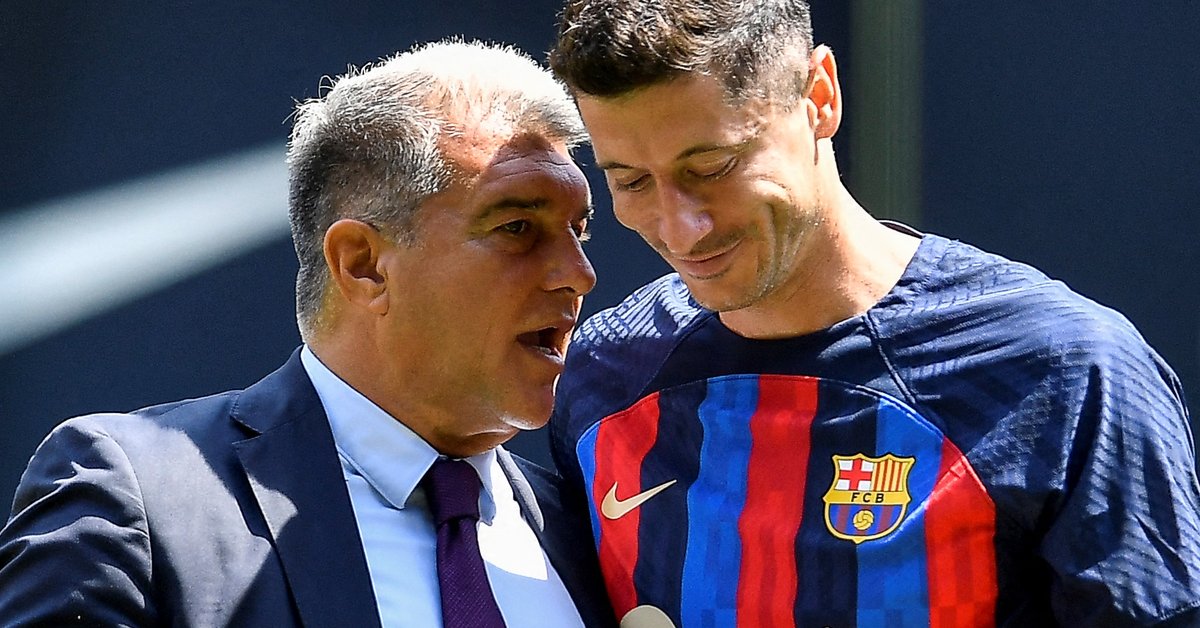 Laporta niespodziewanie pojawił się na klubowym grillu. Pytał o Lewandowskiego