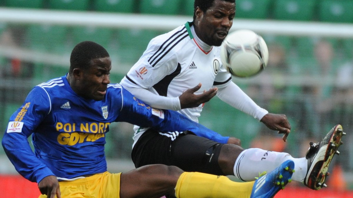 Charles Nwaogu (L)