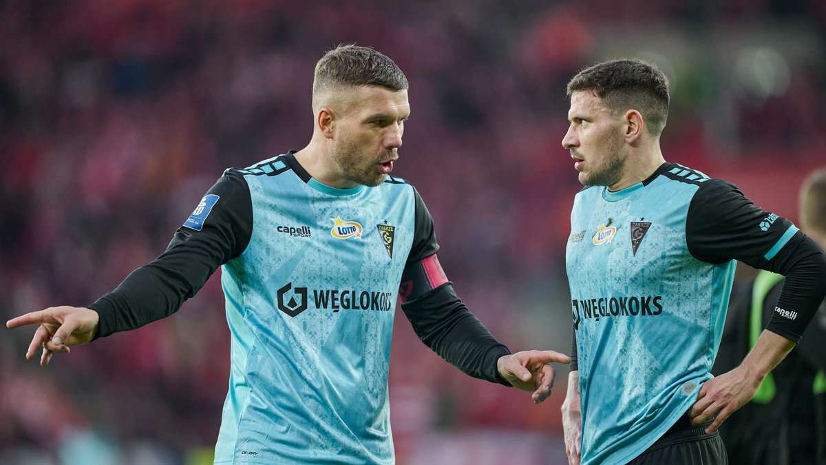 Lukas Podolski i Erik Janża