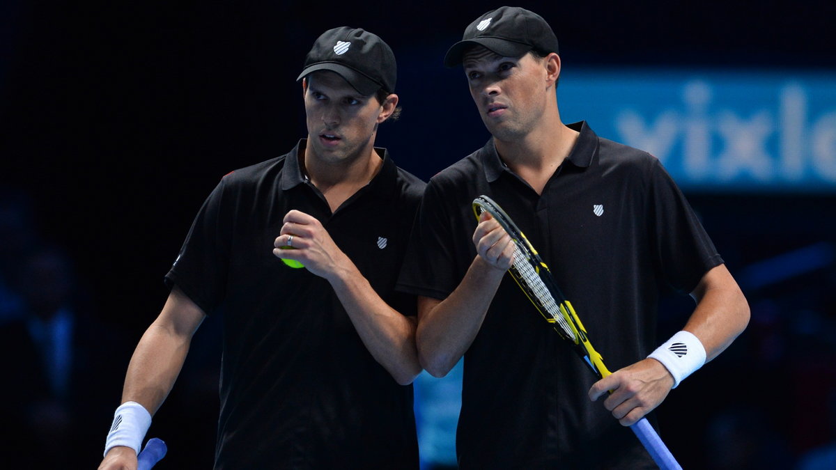 Bob Bryan (z lewej) i Mike Bryan