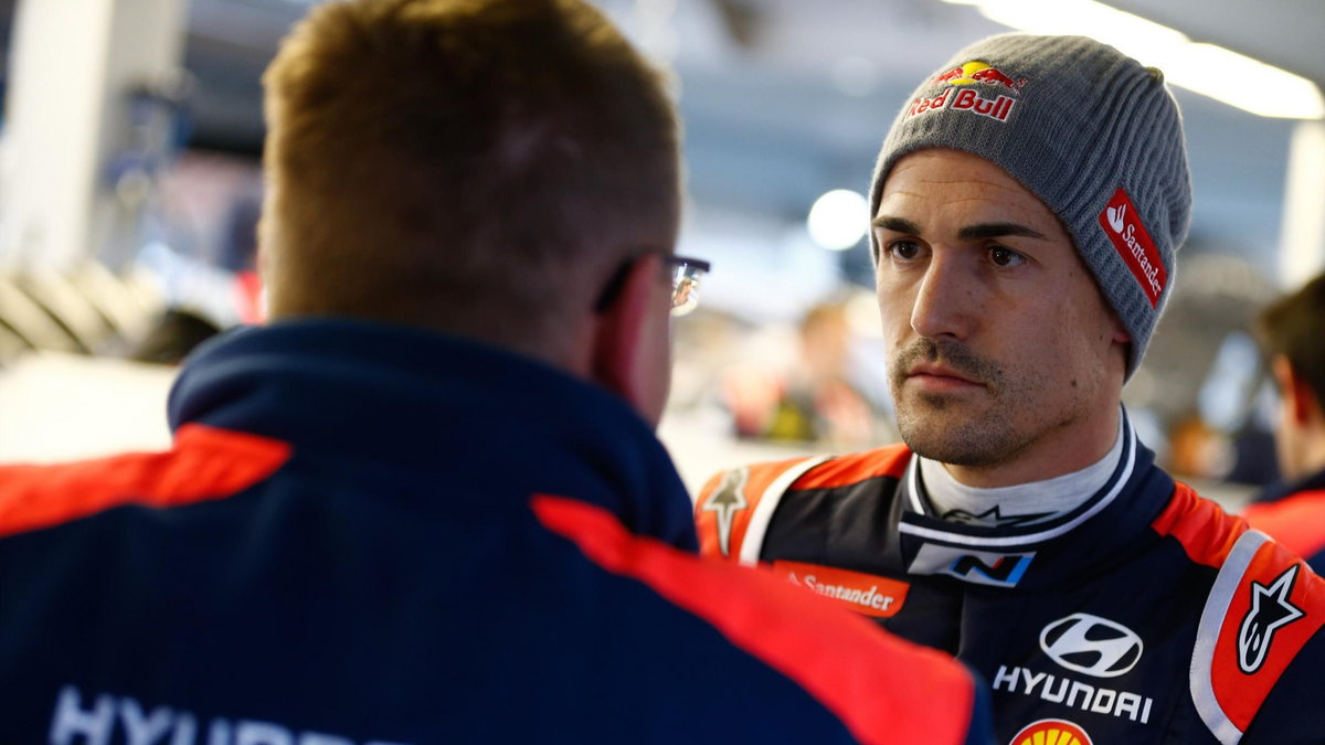 Dani Sordo wygrał prolog w aucie pełnym… majtek